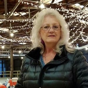 Meet your Posher, Myra